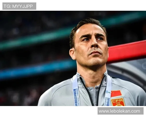 足球星二代俊美帅哥，继承父亲天赋展现独特风采，未来可期的足球新星