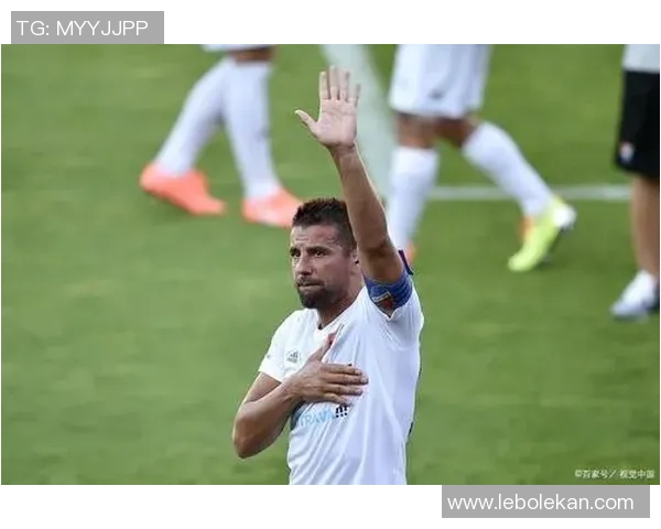 足球急流勇退的球星们为何选择在巅峰时期告别绿茵场的背后原因揭秘